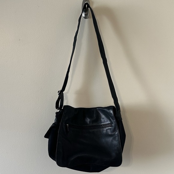 Fossil Black Leather Messenger Crossbody Bag Card Organizer Pockets 75082 *READ* - Picture 4 of 16